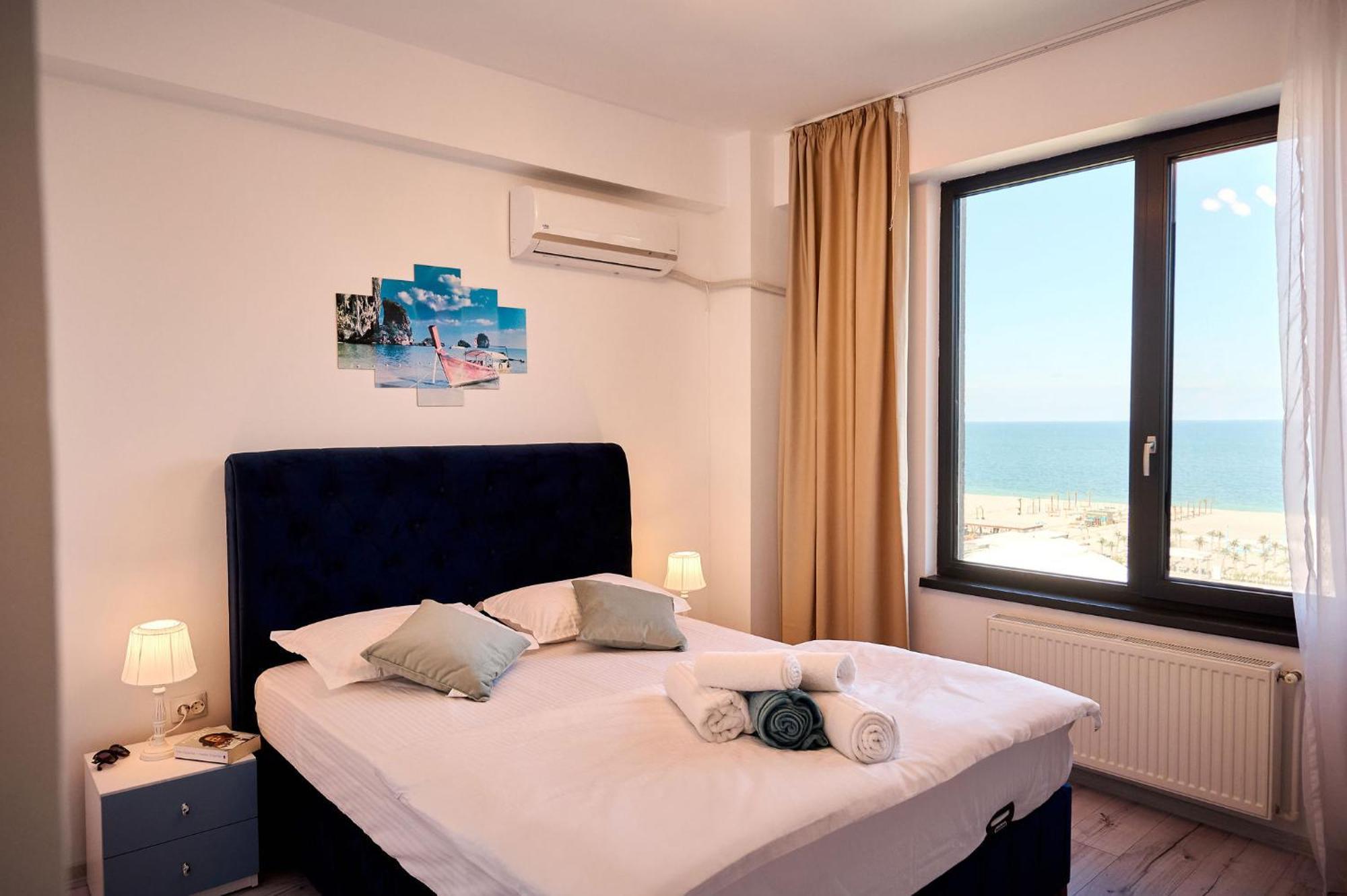Apartament Summerland Vedere La Mare Mamaia Exteriör bild