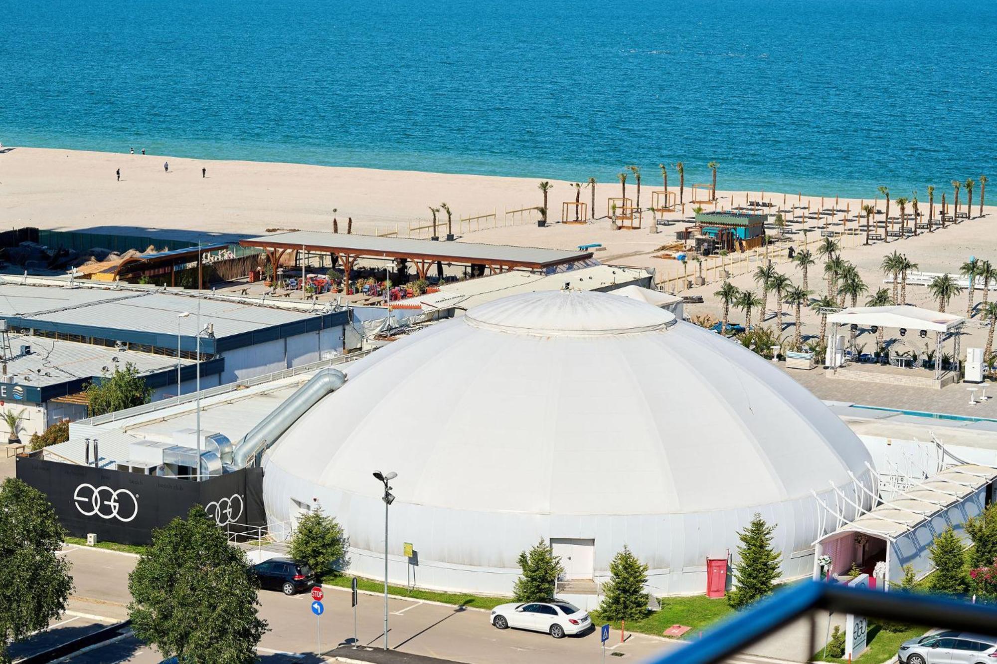 Apartament Summerland Vedere La Mare Mamaia Exteriör bild